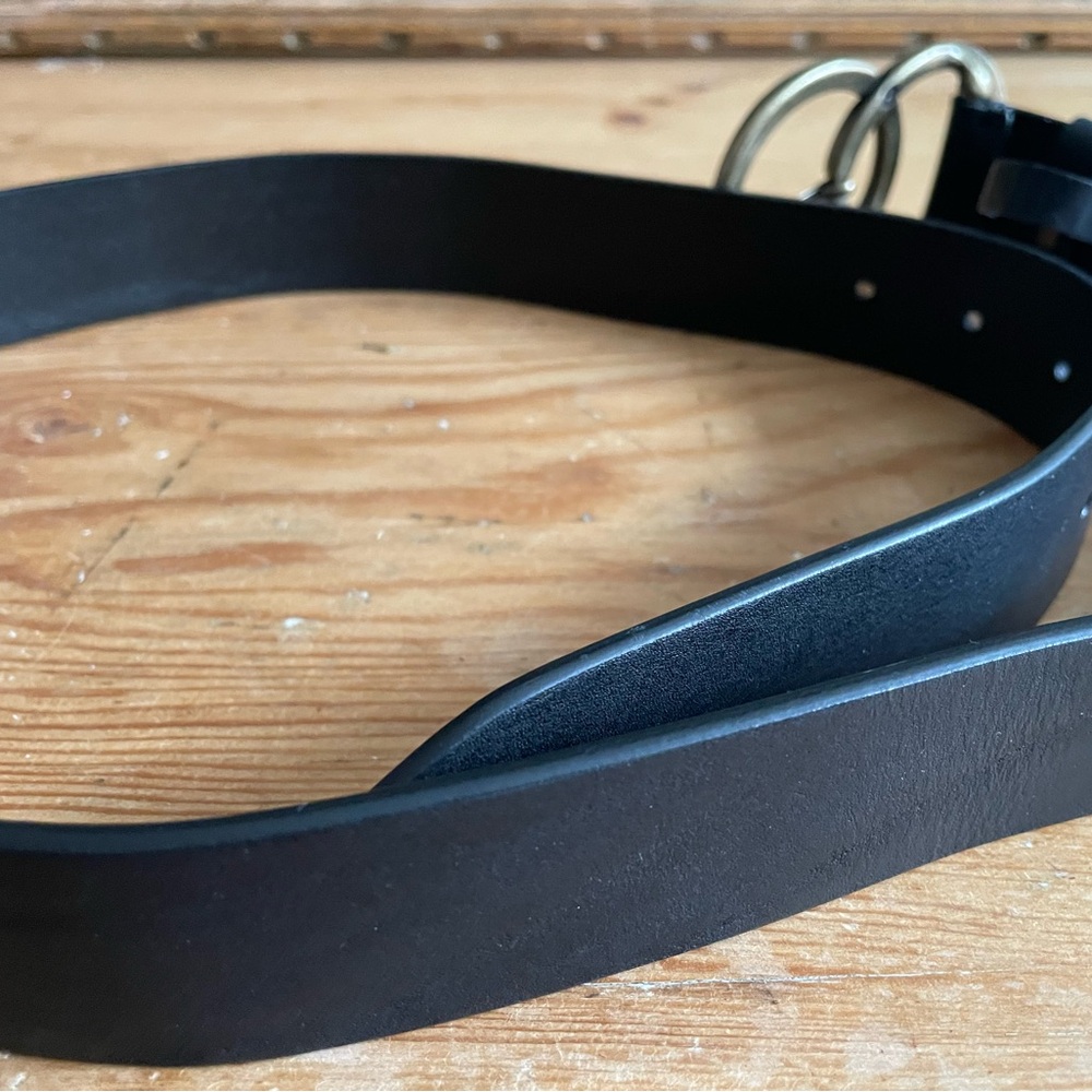 Sundance Black Brass Circle Italian Leather - Picture 4 of 11